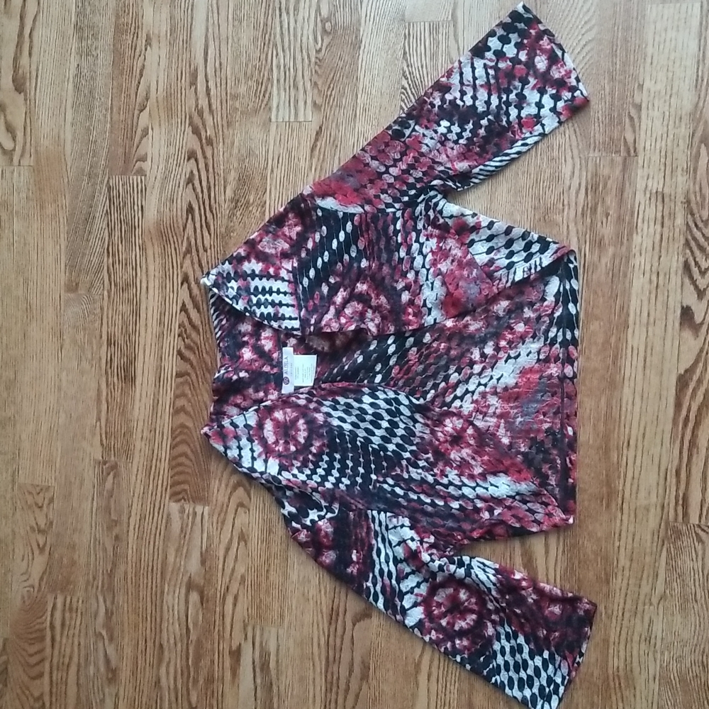 (L) Aldila Made in Canada Printed Slightly Sheer Shrug Lace Accents Formal